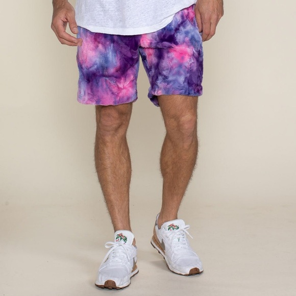 men’s faux fur spirithoods shorts - Picture 6 of 6